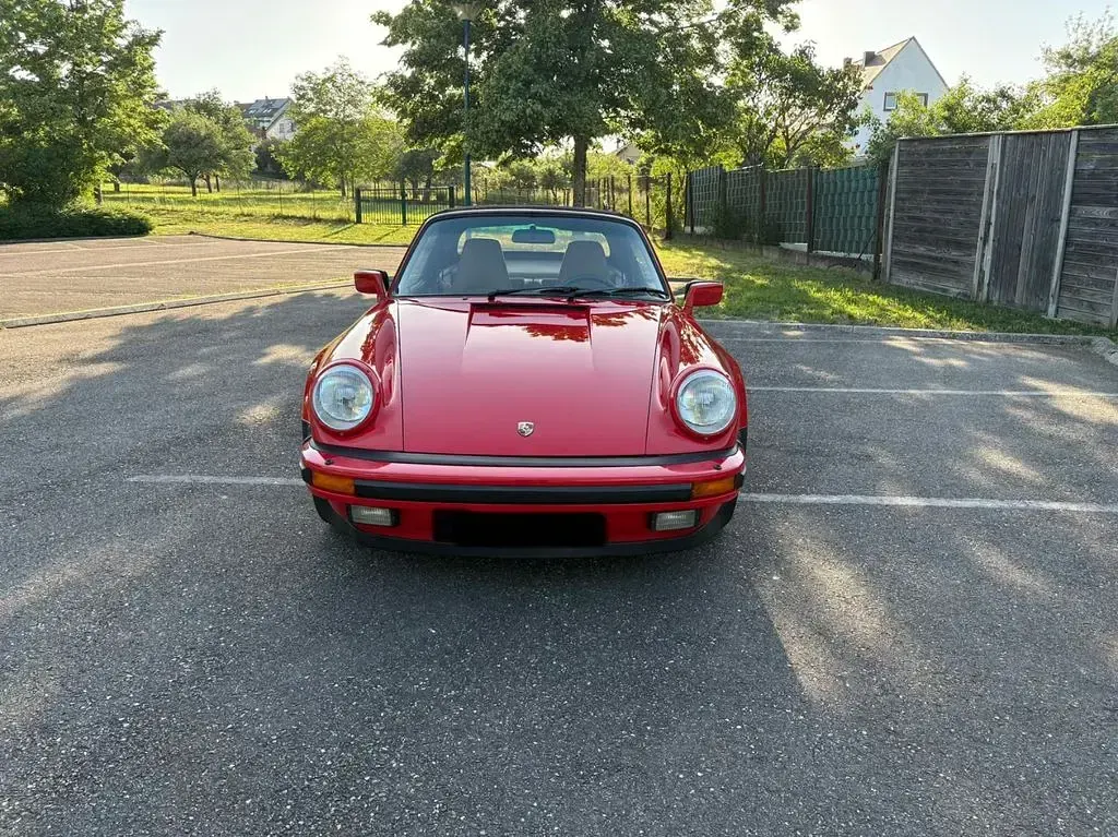 Gebraucht Porsche 911 218 PS (160 kW) 1987 Rot Cabrio