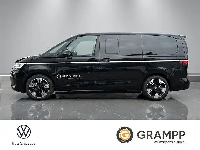 Gebraucht VW Multivan Style 150 PS (110 kW) 2025 Schwarz Van / Kleinbus