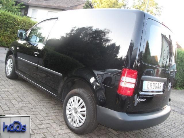 Gebraucht VW Caddy 109 PS (80 kW) 2011 Schwarz metallic Van / Kleinbus