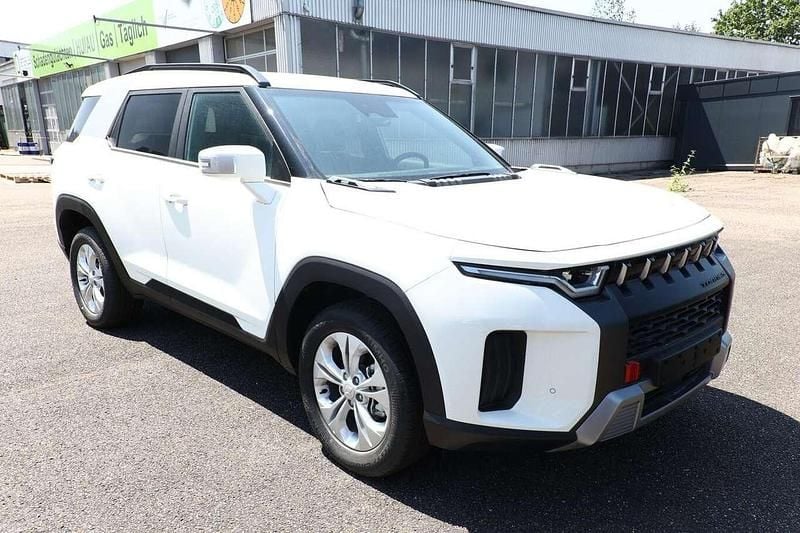 Grand white Neu 2025 Ssangyong Torres SUV | 21.434 € - Bild 1/4