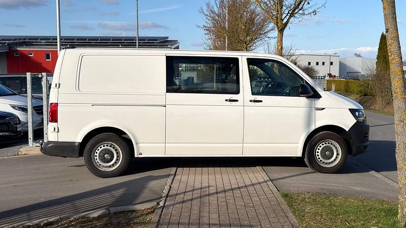 Gebraucht VW Transporter 150 PS (110 kW) 2018 Weiß Van