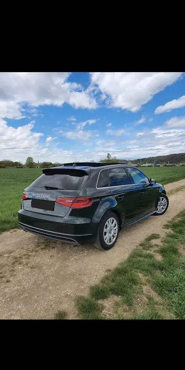 Używany Audi A3 S-Line 184 KM (135 kW) 2014 Zielony Sedan/Limuzyna