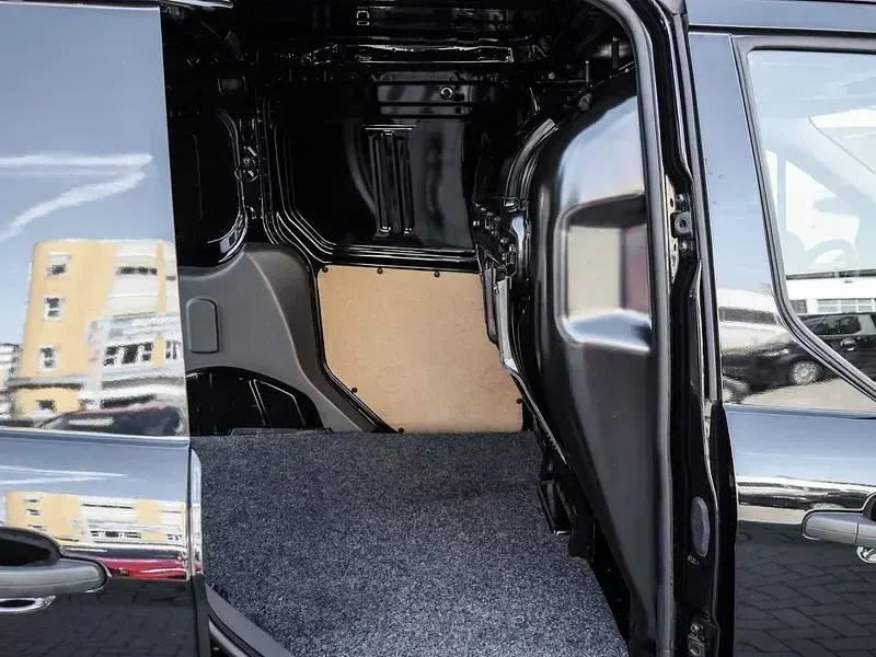 Gebraucht Ford Transit Connect 101 PS (74 kW) 2022 Schwarz Van / Kleinbus