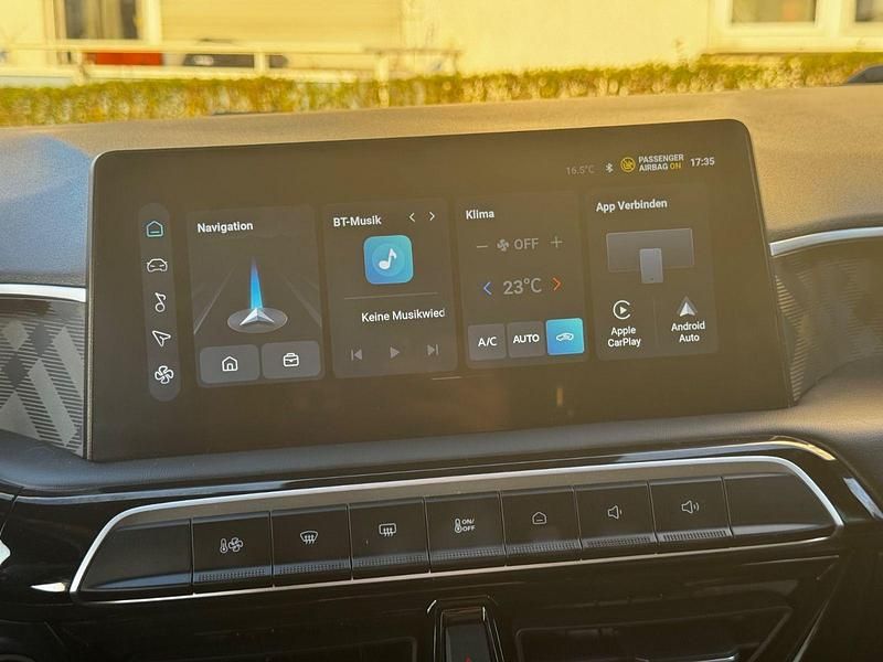 Gebraucht MG MG3 Luxury 194 PS (142 kW) 2025 Rot Kleinwagen