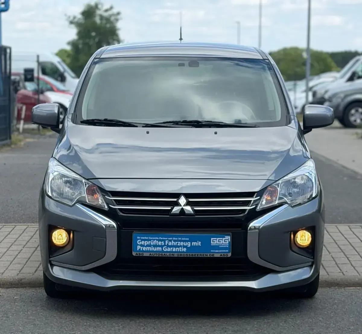 Gebraucht Mitsubishi Space Star Select+ 71 PS (52 kW) 2023 Grau Kleinwagen