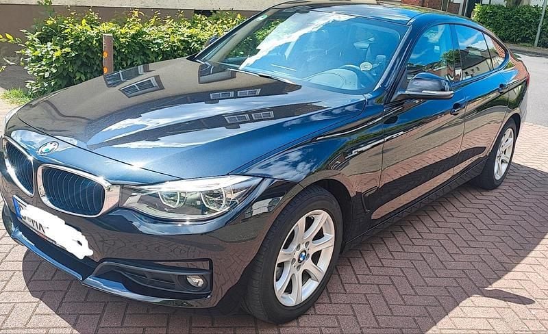 Schwarz Gebraucht 2017 BMW 320 Gran Turismo Advantage Limousine | 17.000 € (Guter Preis) - Bild 1/4