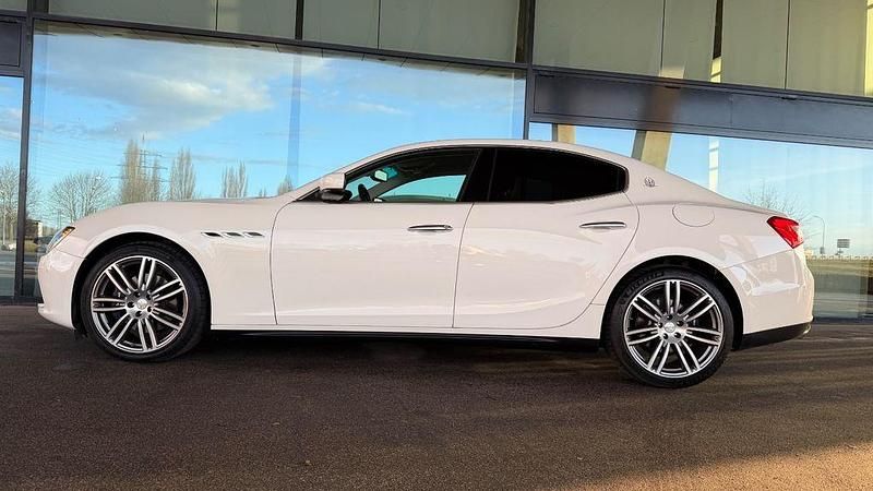 Gebraucht Maserati Ghibli 409 PS (300 kW) 2015 Weiß Coupé