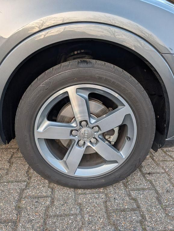 Gebraucht Audi Q3 Sport 211 PS (155 kW) 2012 Grau SUV