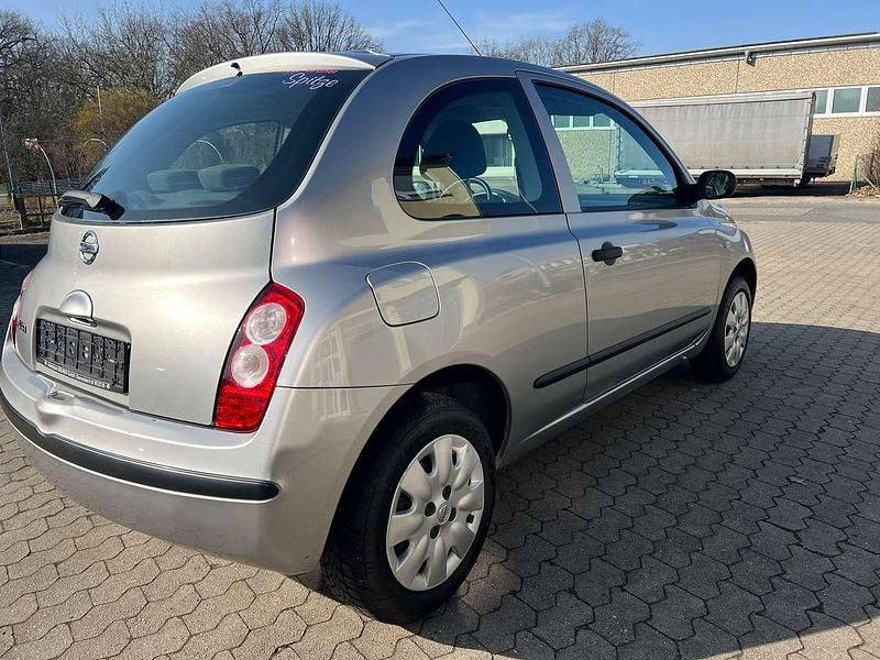Gebraucht Nissan Micra 65 PS (47 kW) 2006 Silver (m) Kleinwagen