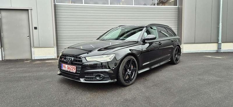 Mythosschwarz metallic Gebraucht 2016 Audi S6 Kombi | 38.500 € (Fairer Preis) - Bild 1/4