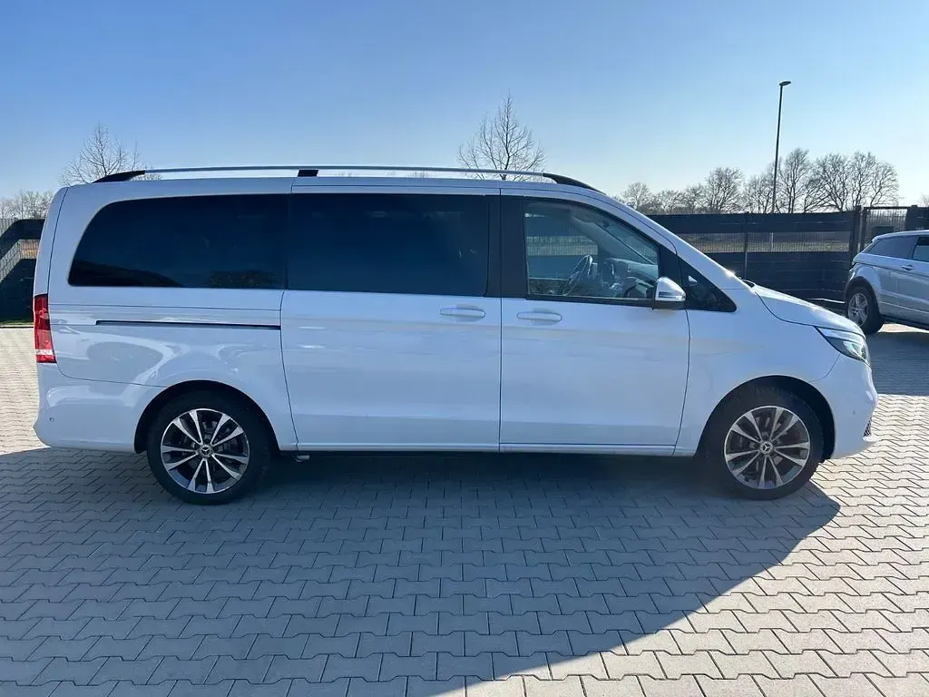 Gebraucht Mercedes V250 Edition 190 PS (139 kW) 2019 Weiß Van / Kleinbus