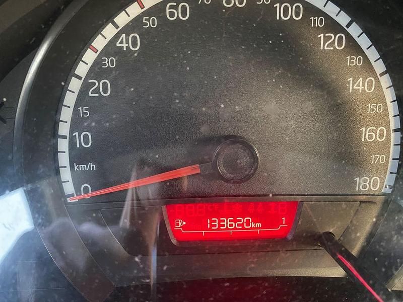 Gebraucht VW up! move up! 75 PS (55 kW) 2012 Schwarz Kleinwagen