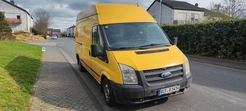Second-hand Ford Transit 158 CP (116 kW) 2012 Galben Monovolum