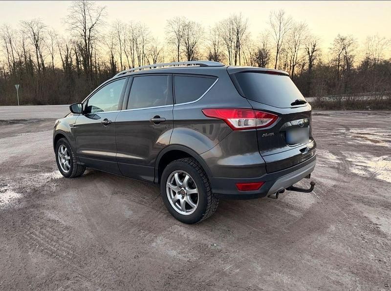 Gebraucht Ford Kuga SYNC Edition 150 PS (110 kW) 2015 Grau SUV