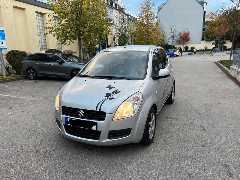 Grau Gebraucht 2009 Suzuki Splash Kleinwagen | 3.500 € (Guter Preis) - Bild 1/2