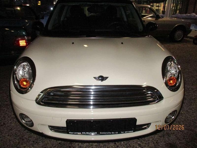 Gebraucht Mini Cooper Chili 120 PS (88 kW) 2007 Weiß Kleinwagen