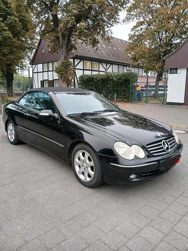 Gebraucht 2003 Mercedes CLK240 Avantgarde Cabrio | 2.000 € (Superpreis) - Bild 1/4
