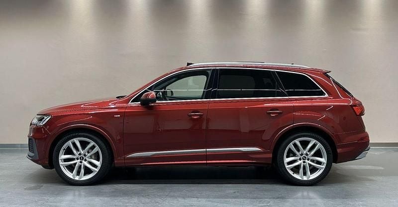 Gebraucht Audi Q7 S-Line 286 PS (210 kW) 2021 Matadorrot SUV