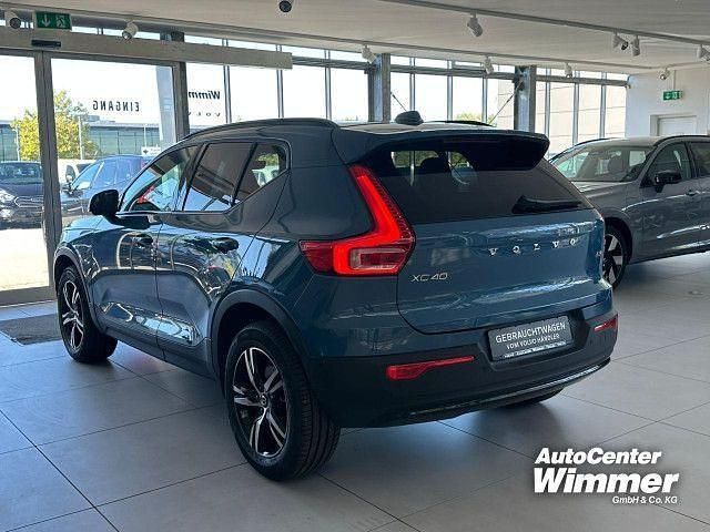 Gebraucht Volvo XC40 Plus 163 PS (119 kW) 2025 Fjord blue SUV