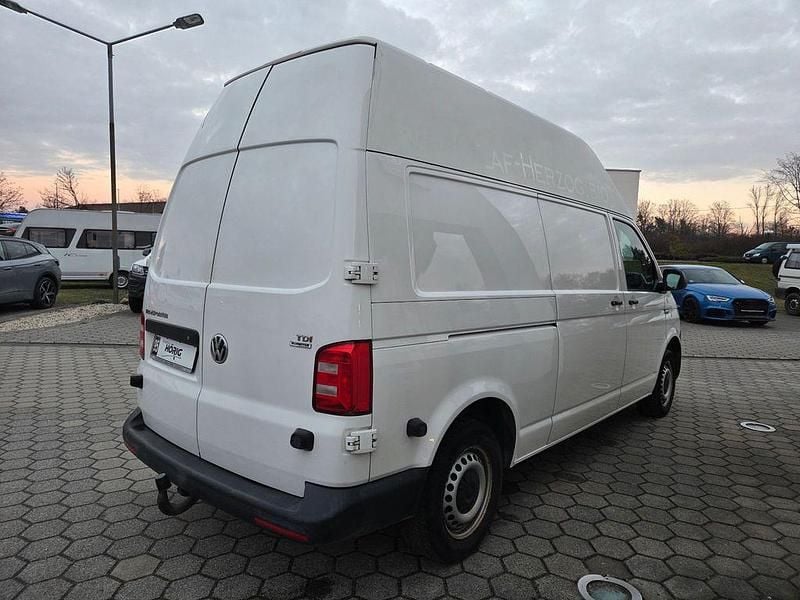Gebraucht VW T6 140 PS (102 kW) 2016 Weiß Van