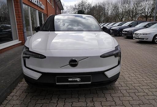 Gebraucht Volvo EX30 Plus 200 kW (272 PS) 2024 Weiß SUV