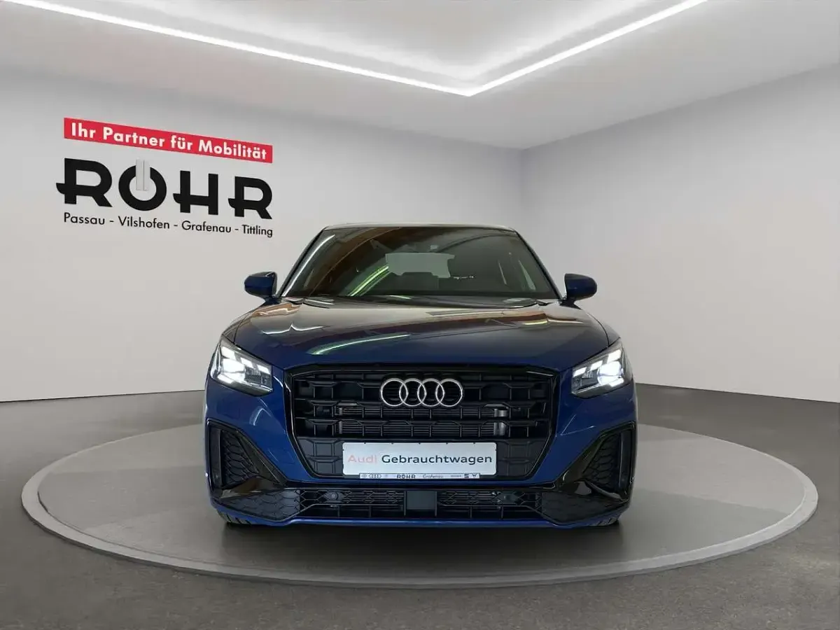 Gebraucht Audi Q2 S-Line 150 PS (110 kW) 2025 Ascariblau metallic SUV