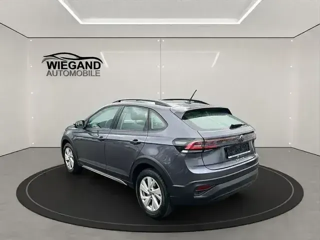 Gebraucht VW Taigo Life 110 PS (80 kW) 2023 Grau SUV
