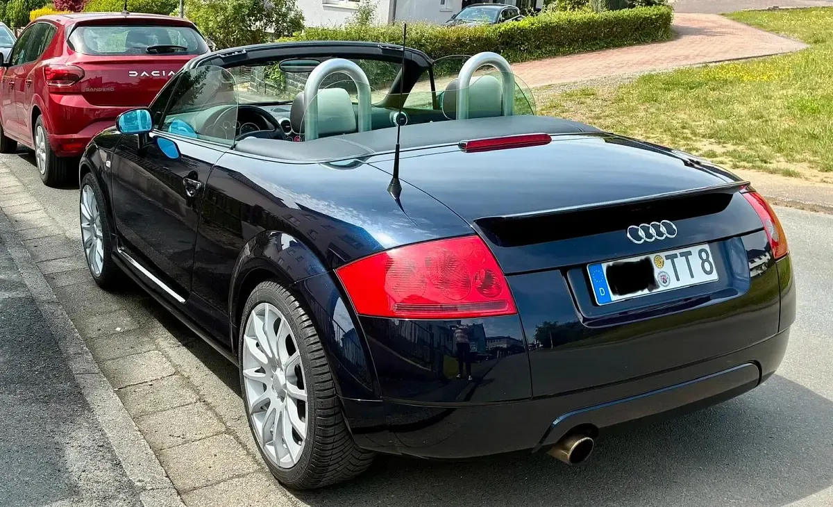 Gebraucht Audi TT Roadster 180 PS (132 kW) 2002 Blau Cabrio