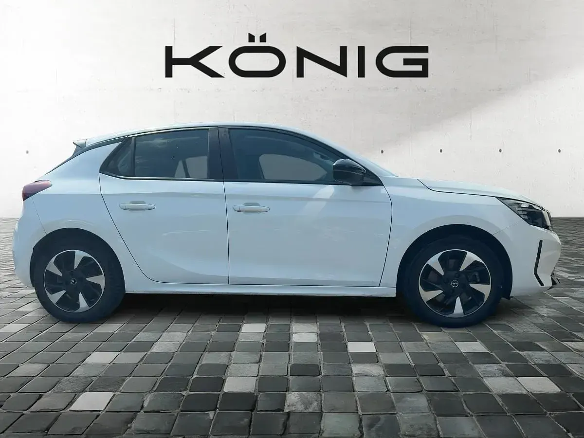 Gebraucht Opel Corsa-e Edition 100 kW (136 PS) 2023 Weiß Kleinwagen