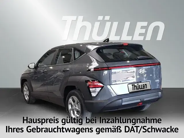 Neu Hyundai Kona Select 137 PS (100 kW) 2026 Grau SUV