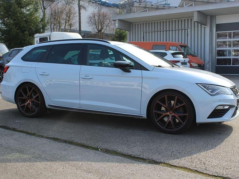 Gebraucht Seat Leon ST CUPRA 300 PS (220 kW) 2020 Dynamic grau (metallic) Kombi