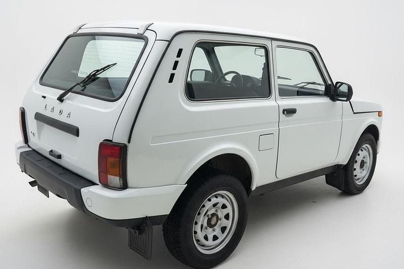 Gebraucht Lada Urban 83 PS (61 kW) 2018 Weiß SUV