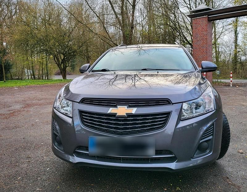 Gebraucht Chevrolet Cruze 124 PS (91 kW) 2012 Grau Kombi
