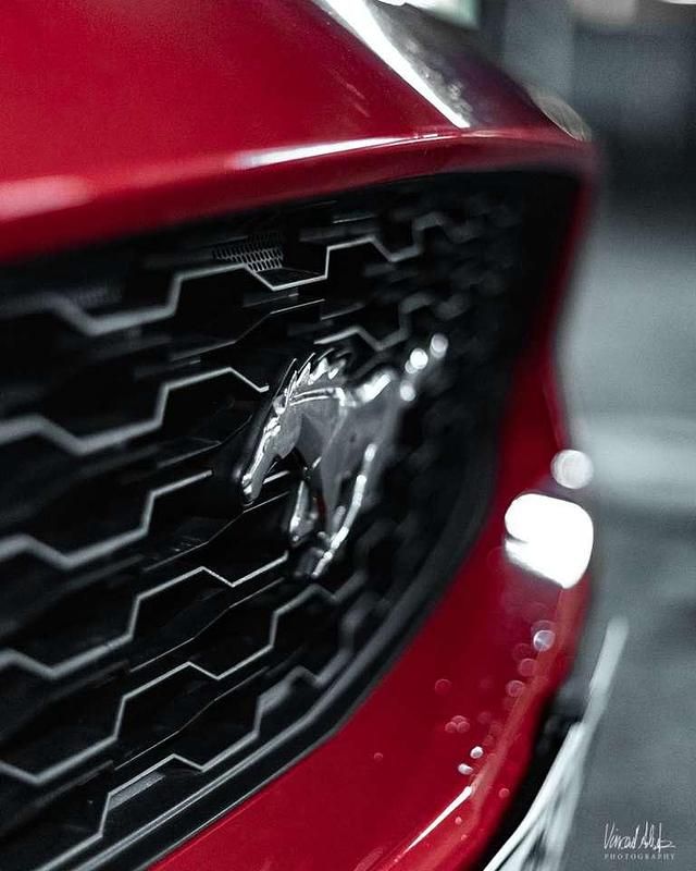 Gebraucht Ford Mustang Fastback 317 PS (233 kW) 2018 Rot Coupé