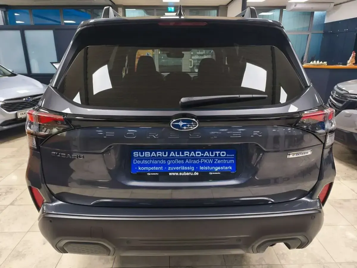 Gebraucht Subaru Forester Exclusive+ 136 PS (100 kW) 2025 Grau SUV
