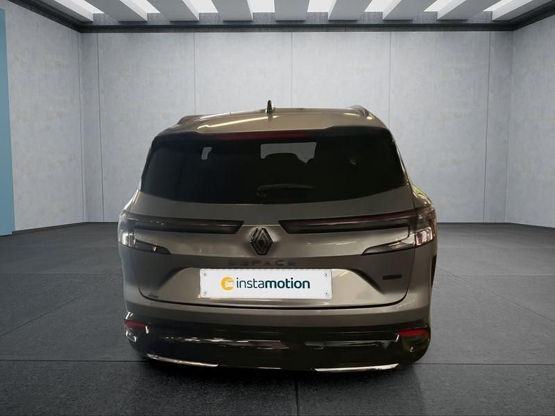 Neu Renault Espace 200 PS (147 kW) 2025 Grau Van / Kleinbus