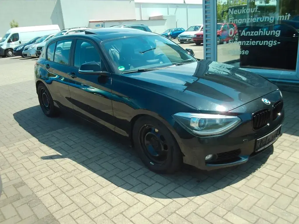 Gebraucht BMW 120 184 PS (135 kW) 2014 Schwarz Kleinwagen