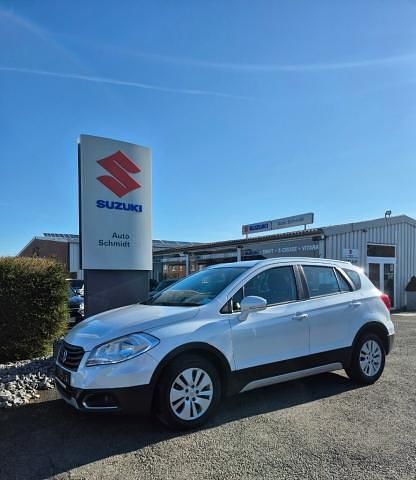 Gebraucht Suzuki SX4 Comfort 119 PS (87 kW) 2014 Weiß SUV