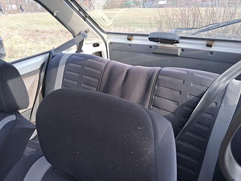 Gebraucht VW Polo 54 PS (39 kW) 1989 Weiß Coupé