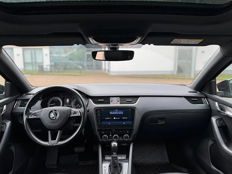 Schwarz Gebraucht 2020 Skoda Octavia Kombi | 13.400 € (Superpreis) - Bild 1/4