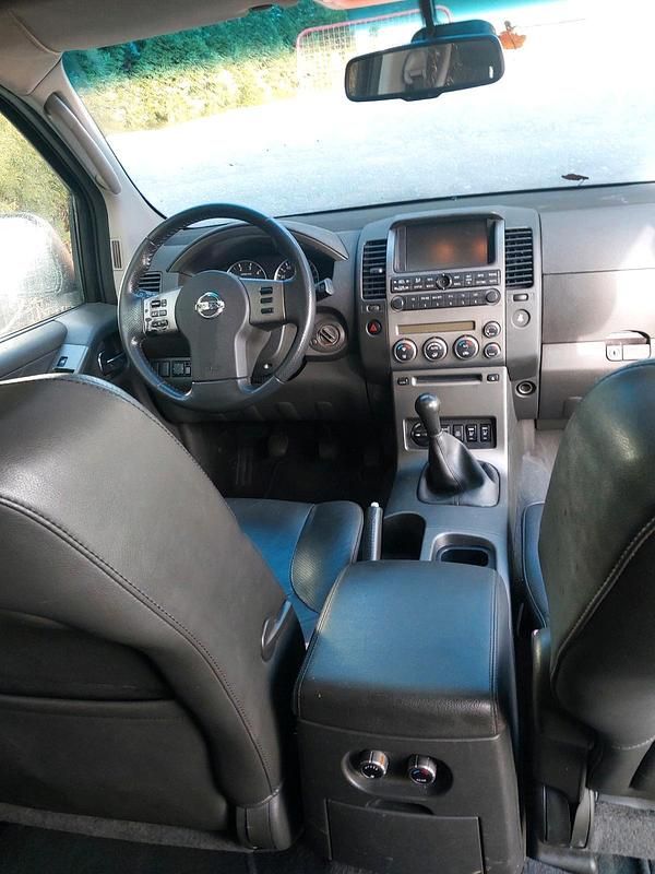 Gebraucht Nissan Pathfinder 171 PS (125 kW) 2008 Weiß SUV