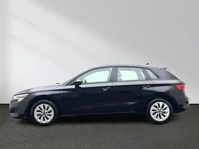 Gebraucht Audi A3 Sportback e-tron Business 204 PS (150 kW) 2023 Kleinwagen