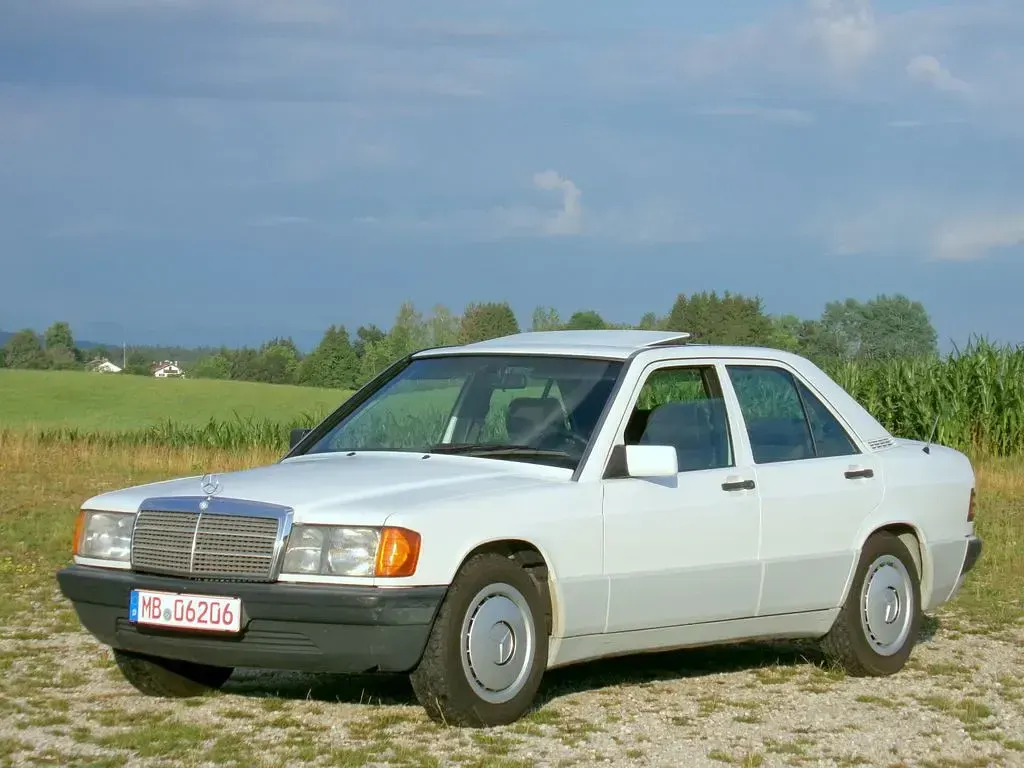 Gebraucht Mercedes 190 90 PS (66 kW) 1993 Weiß Limousine