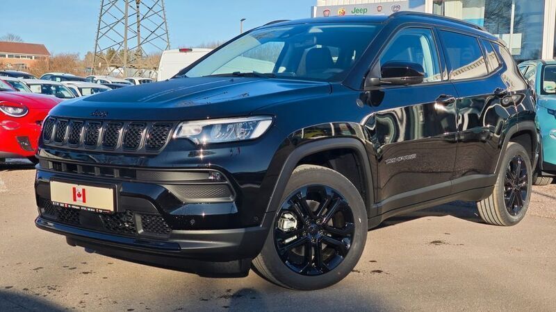 Schwarz Neu 2025 Jeep Compass SUV | 43.490 € - Bild 1/4