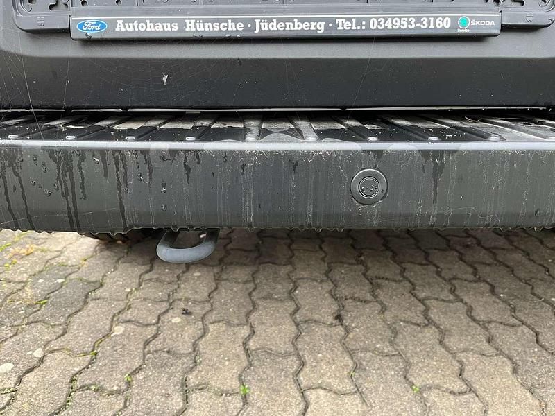 Gebraucht Ford Transit Trend 131 PS (96 kW) 2024 Frostweiß Van / Kleinbus