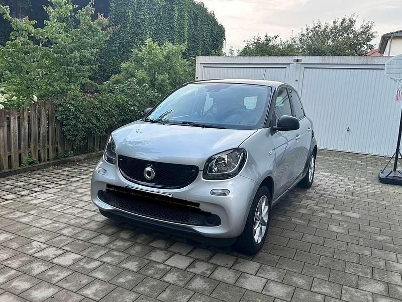 Schwarz Gebraucht 2019 Smart ForFour Basis Kleinwagen | 9.500 € (Guter Preis) - Bild 1/4