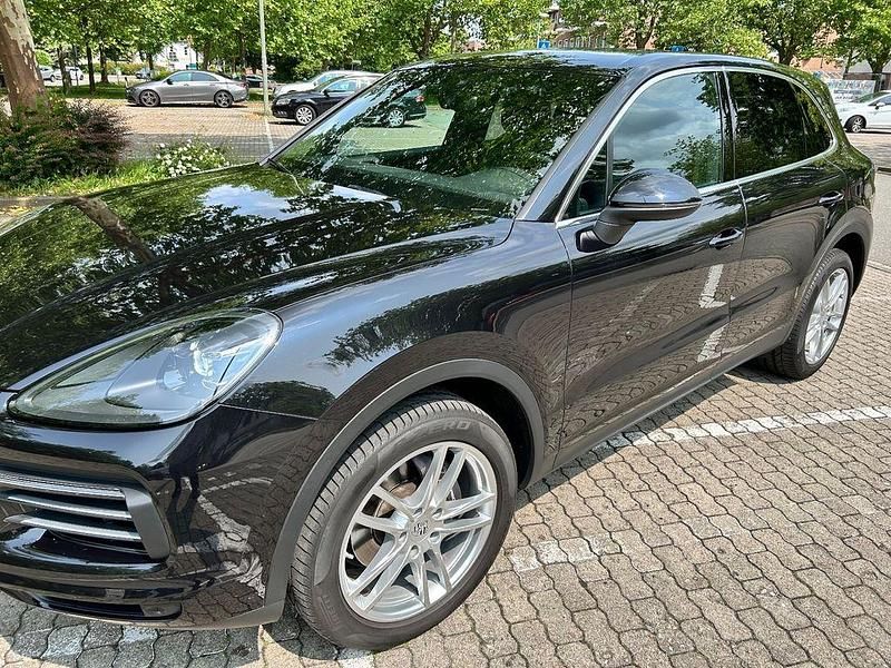 Gebraucht Porsche Cayenne 340 PS (250 kW) 2019 Schwarz SUV