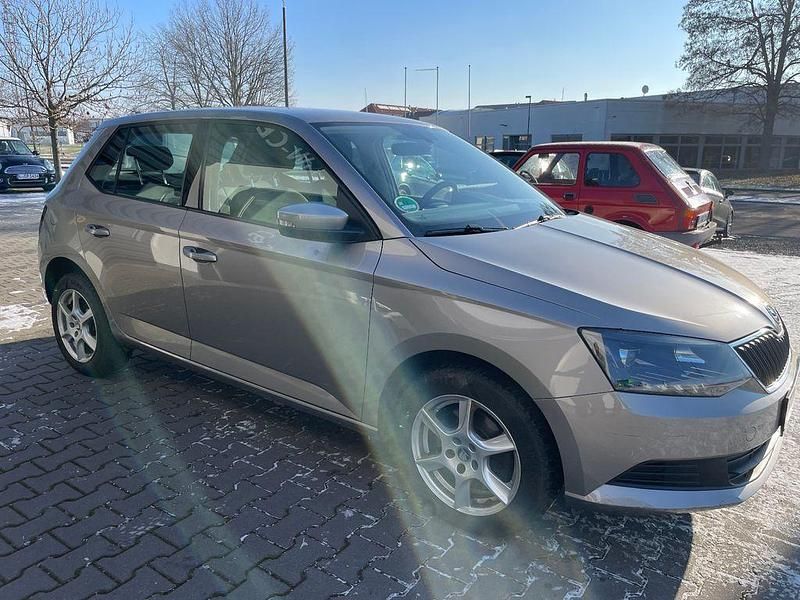 Gebraucht Skoda Fabia 110 PS (80 kW) 2017 Beige Limousine