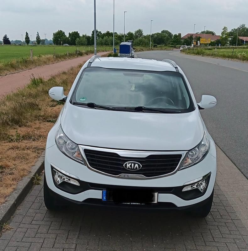 Gebraucht Kia Sportage Attract 139 PS (102 kW) 2013 Weiß SUV