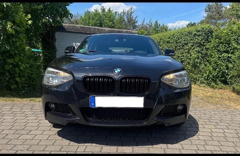 Gebraucht BMW 120 M Sport 184 PS (135 kW) 2014 Schwarz Kleinwagen